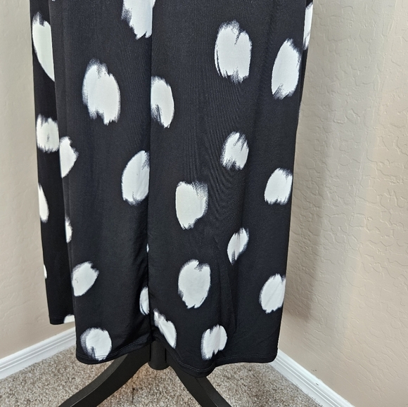 11. Honore' Lauryn Womens Black & White Painterly Dot Midi Dress Sz 0=10-12 - Picture 12 of 16